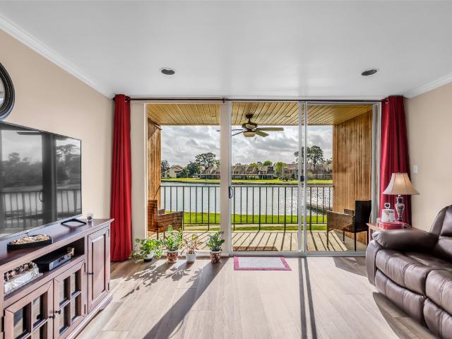 Condo for sale in Montgomery, Texas