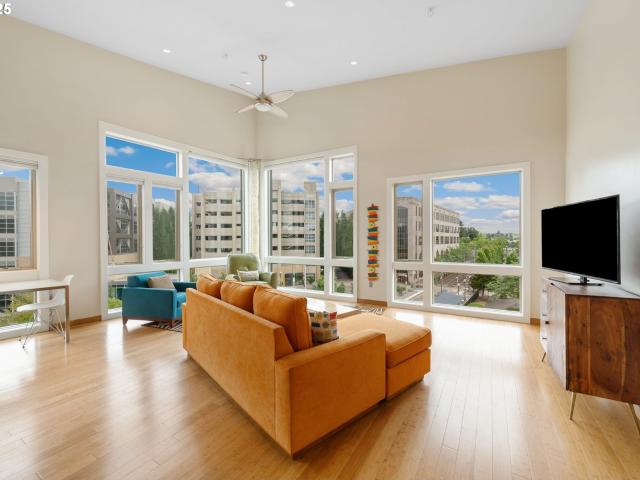Condo for sale in Beaverton, Central Beaverton
