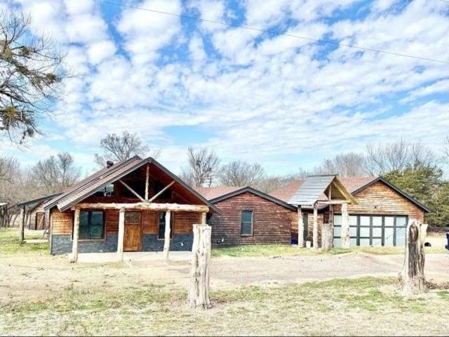 House for sale in Jones, Oklahoma