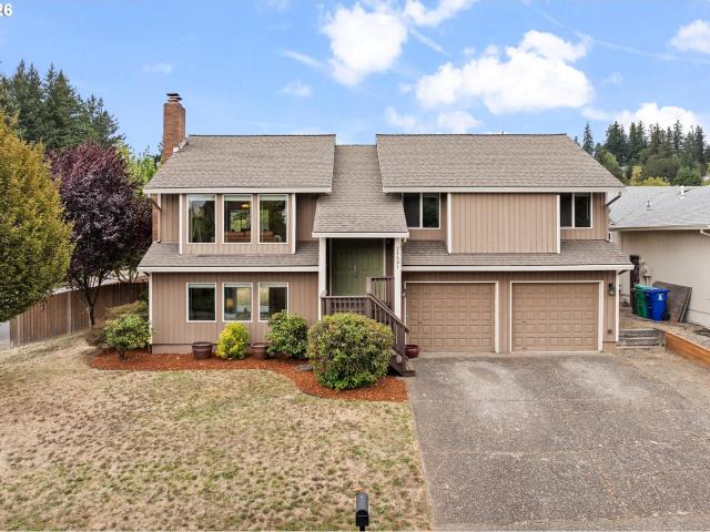 House for sale in Happy Valley, Clackamas County