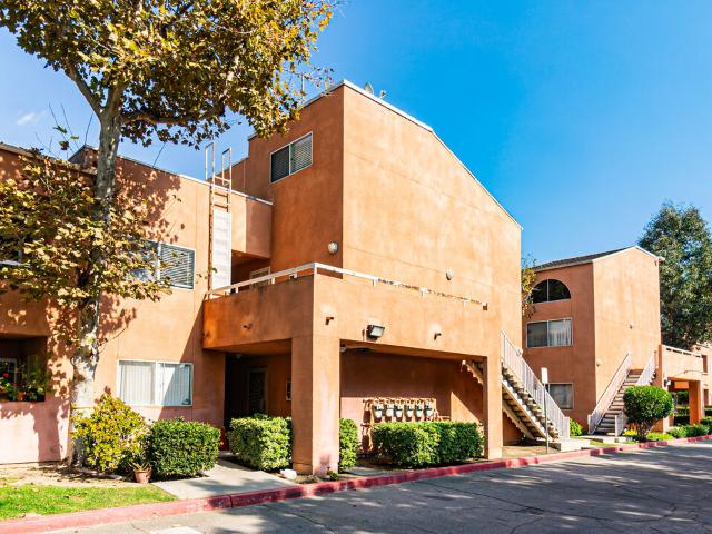Condo for sale in Pacoima Neighborhood Council, Canoga Park