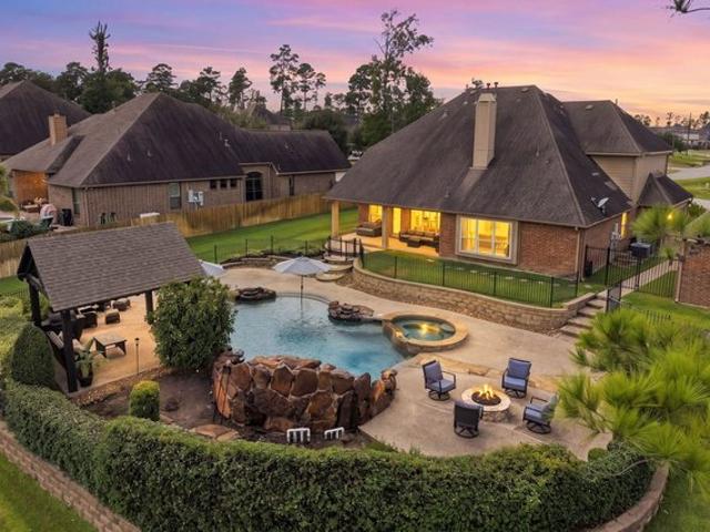 House for sale in Magnolia, Texas