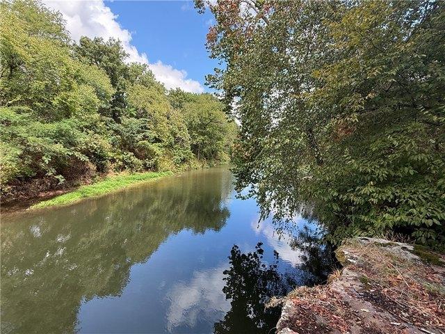 Land for sale in Prairie Grove, Washington County