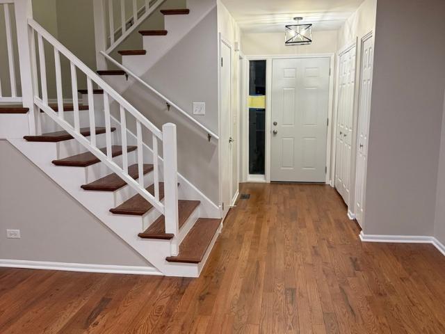 Townhouse for sale in Libertyville, Illinois
