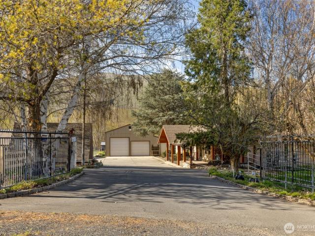 House for sale in Yakima, Washington