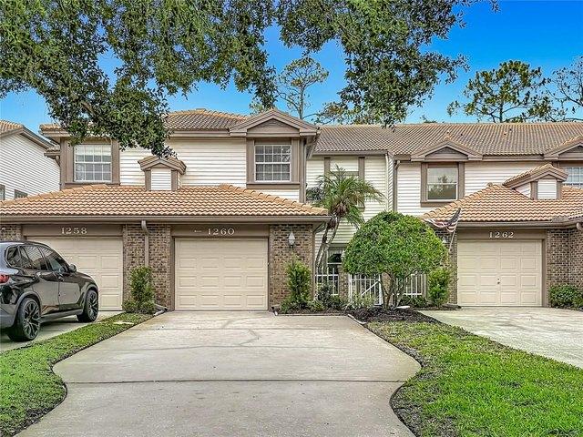 Condo for sale in Oldsmar, Florida