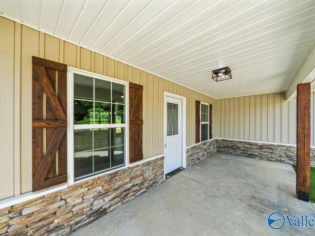 House for sale in Centre, Alabama