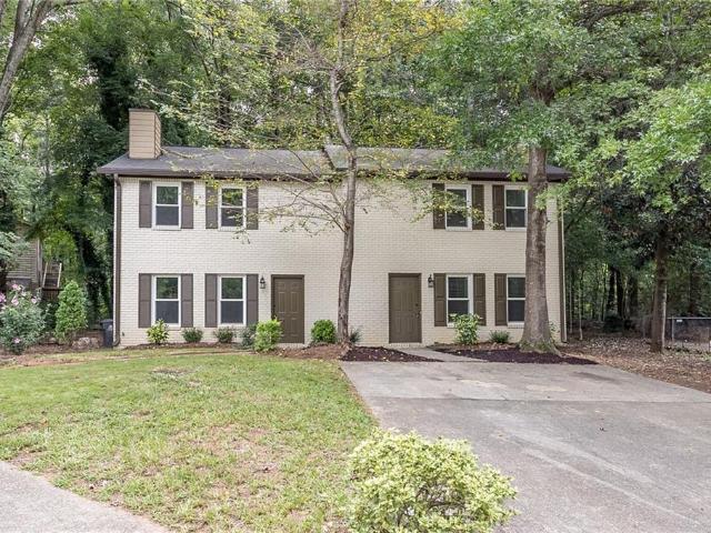 Commercial for sale in Alpharetta