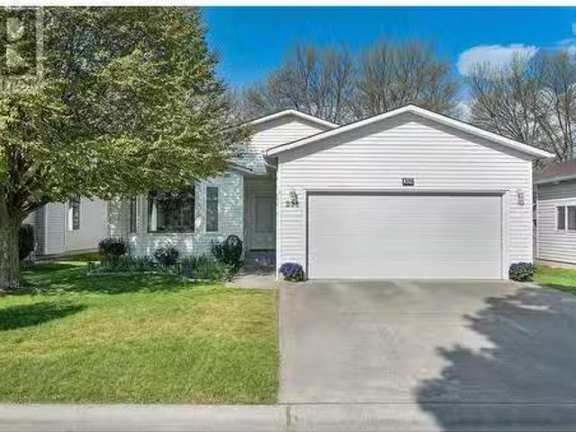 House for sale in Winfield, British Columbia