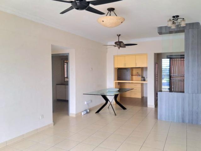 Apartment for sale in Seri Kembangan, Majlis Bandaraya Subang Jaya