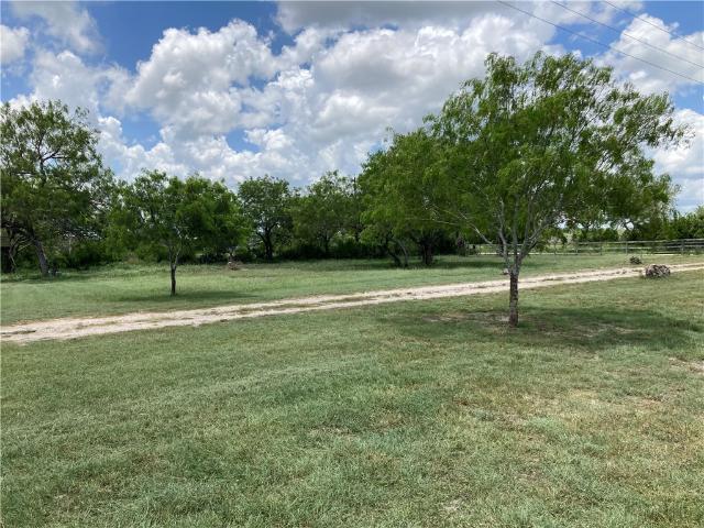 House for sale in Orange Grove, Texas