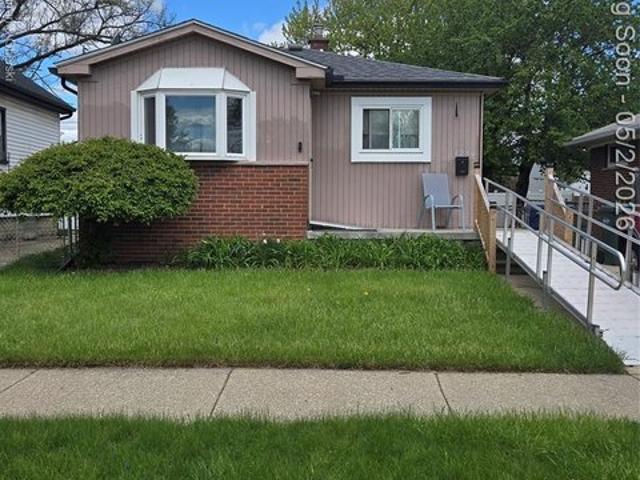 House for sale in Lincoln Park, Michigan