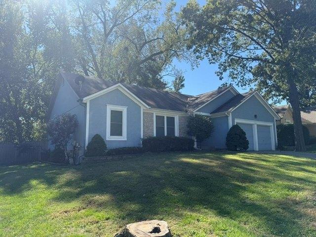 House for sale in Shawnee, Johnson County