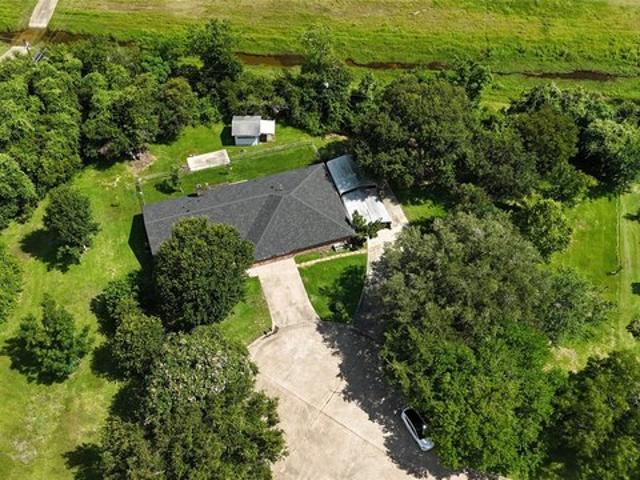 House for sale in Santa Fe, Texas