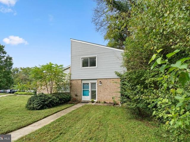 Townhouse for sale in Potomac, Maryland