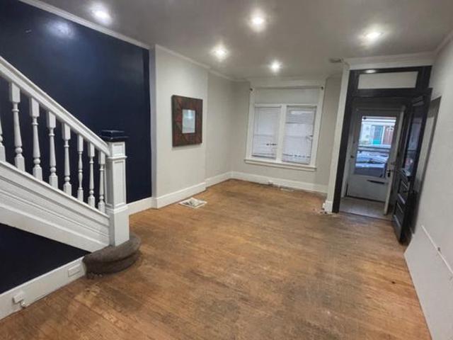 Townhouse for sale in Parkside, Camden