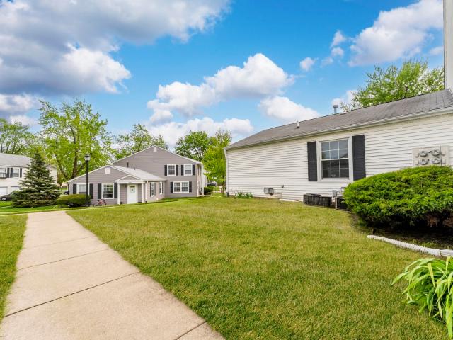 Townhouse for sale in Glendale Heights, Illinois