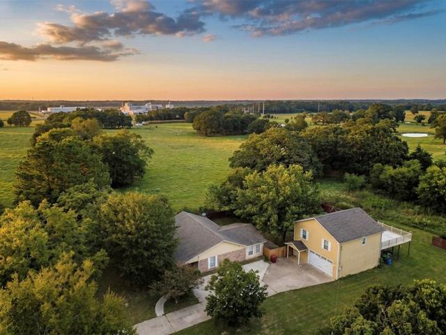House for sale in Grand Saline, Texas