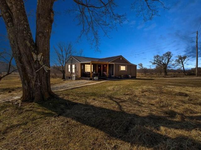 House for sale in Jeffersonville, Kentucky