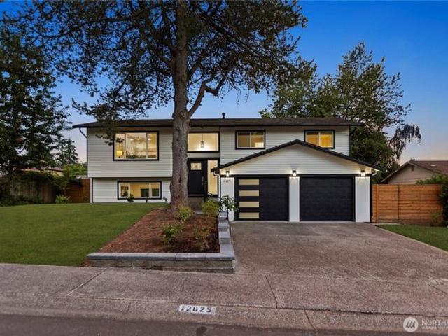 House for sale in Kirkland, Washington