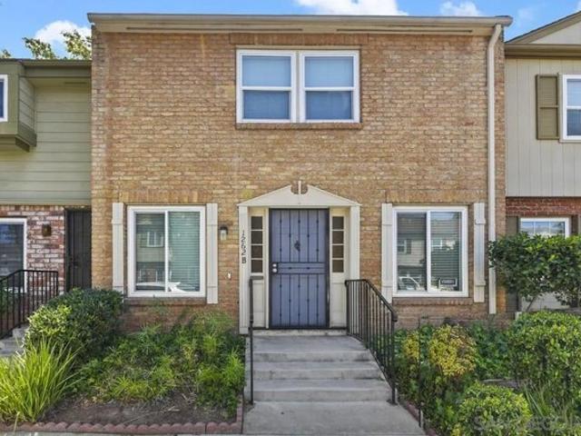 Townhouse for sale in El Cajon, California