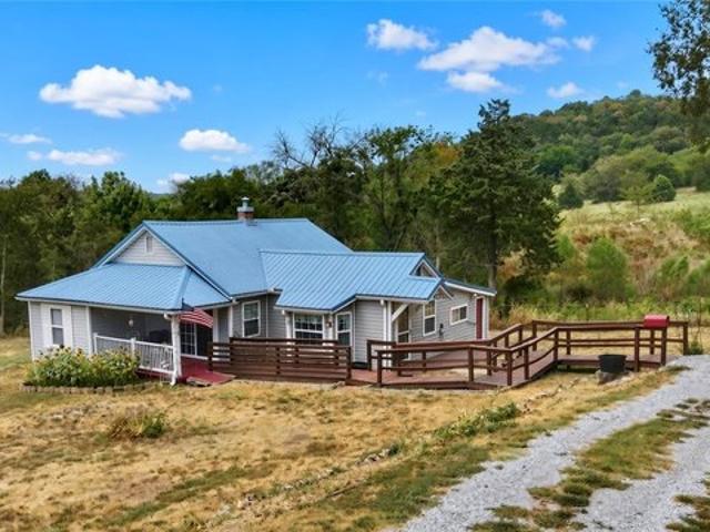 House for sale in Ark
