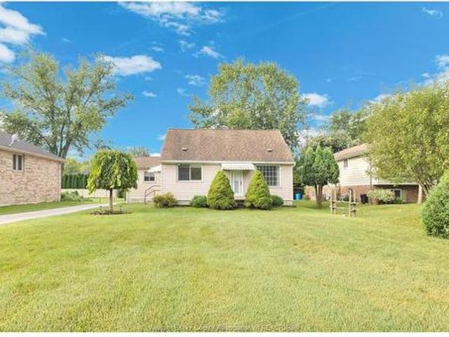 House for sale in Lasalle, Southwestern Ontario