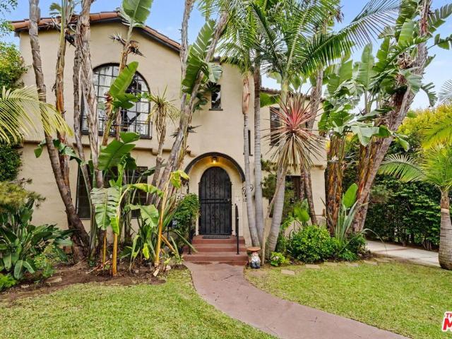 House for sale in Canoga Park, California