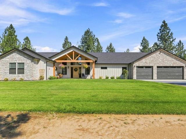 House for sale in Deer Park, Washington