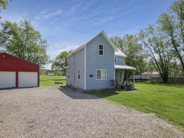 House for sale in Howard, Ohio
