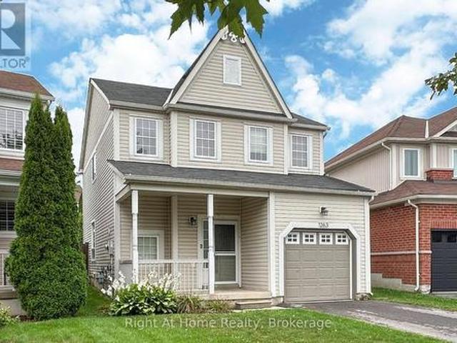 House for rent in Pinecrest, Oshawa