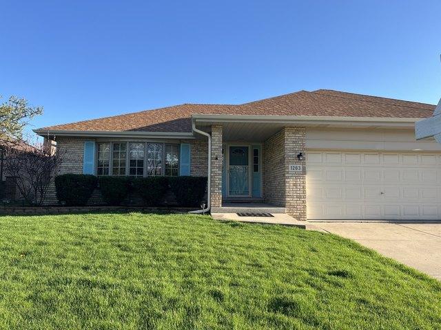 House for sale in Woodridge, Illinois
