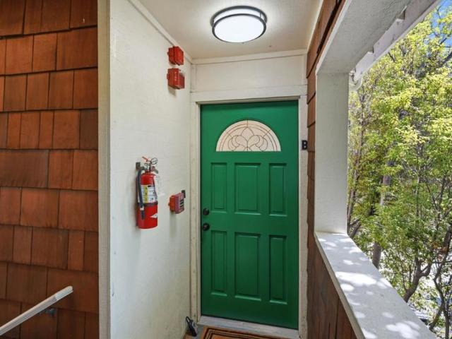Townhouse for sale in San Mateo, California