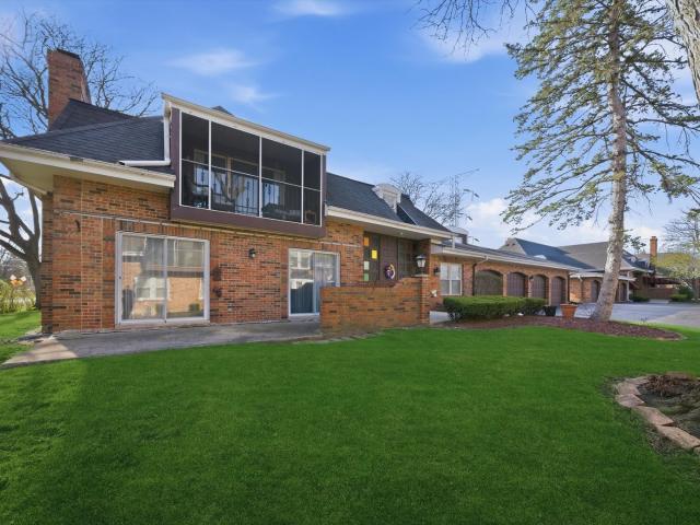 Condo for sale in Palos Heights, Illinois