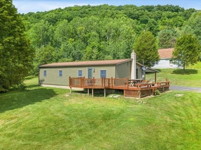 House for sale in Lowman, New York