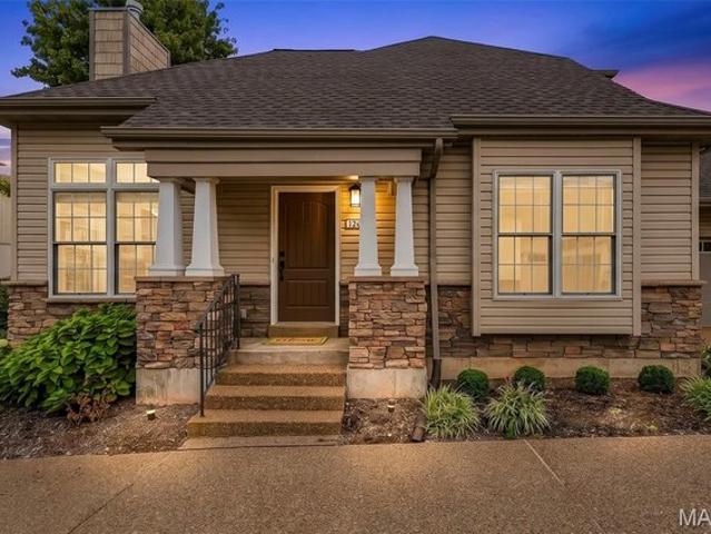 House for sale in Courtyards at Harmony Ridge, Cottleville