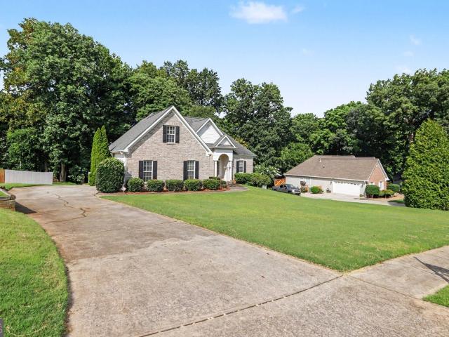 House for sale in Hoschton, Georgia