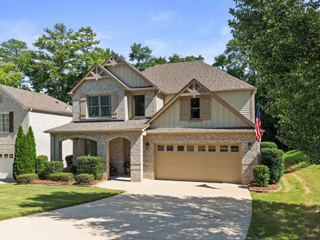 House for sale in Hoover, Alabama