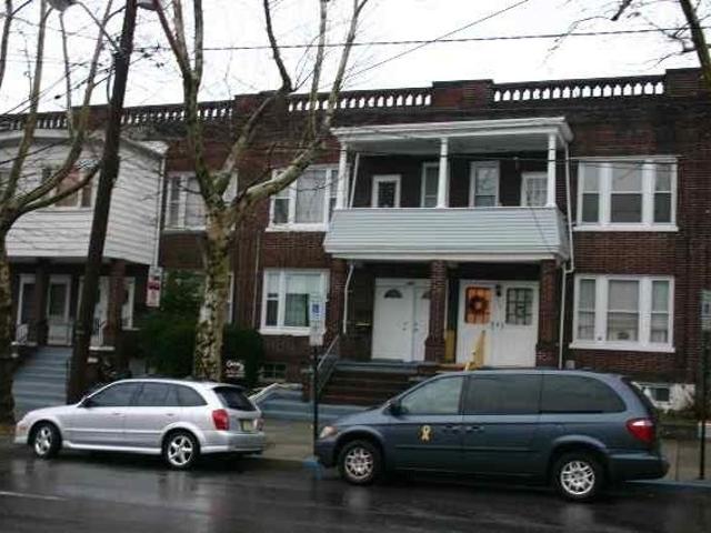 House for sale in Hudson, New Jersey