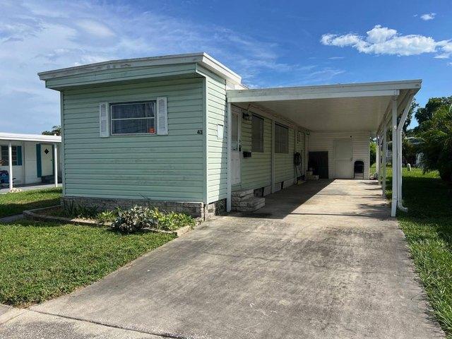 House for sale in Largo, Florida