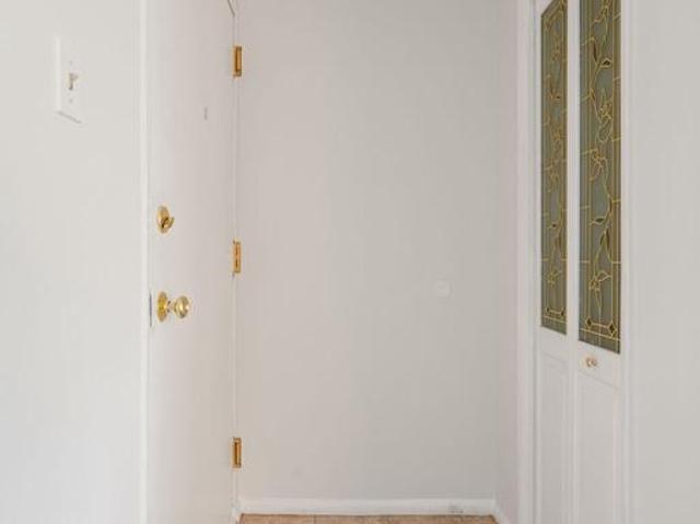 Condo for sale in Virginia