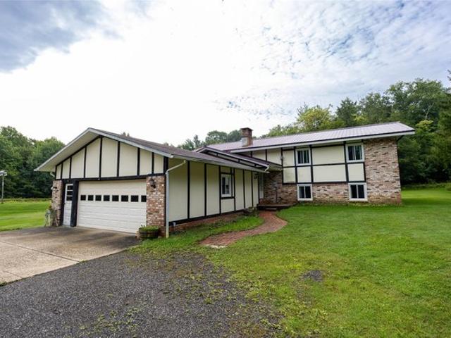 House for sale in Waterford, Pennsylvania