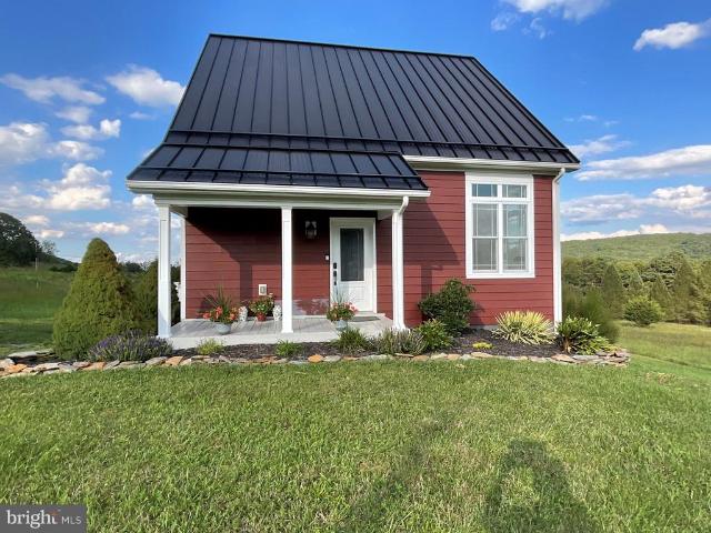 House for sale in Romney, Hampshire County