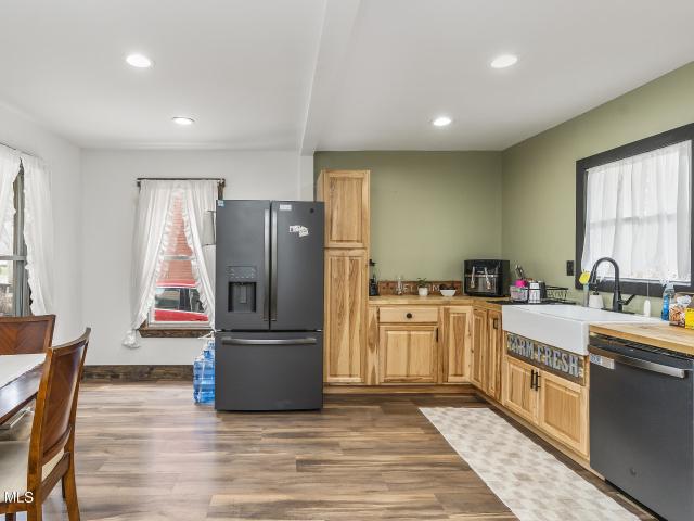 House for sale in Rotterdam Junction, New York