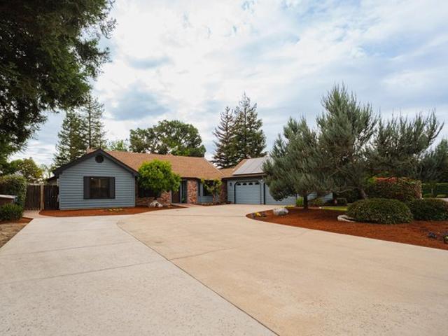 House for sale in Tulare, California