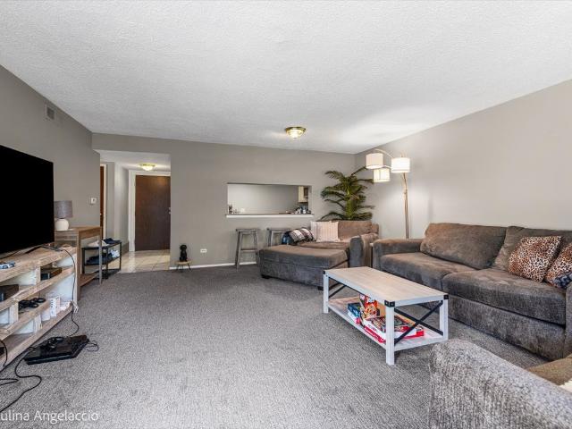 Condo for sale in Illinois