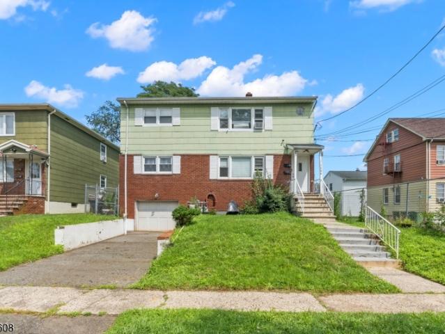 House for sale in Roselle, New Jersey
