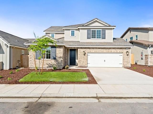 House for sale in Madera, California