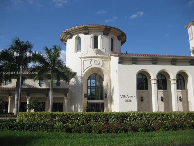 Townhouse for rent in Sunrise, Florida