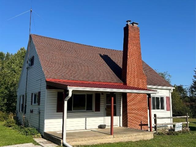 House for sale in Crawford, Pennsylvania